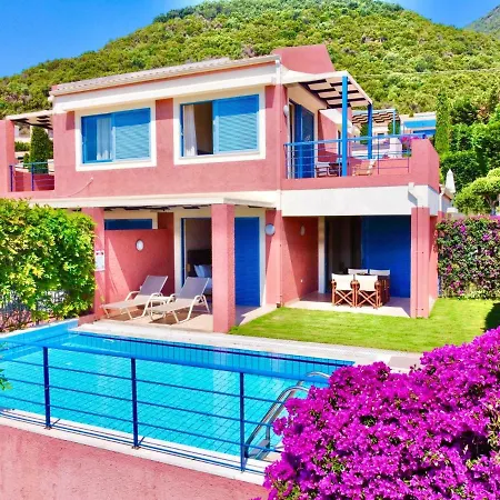 Pelagos With Private Pool *